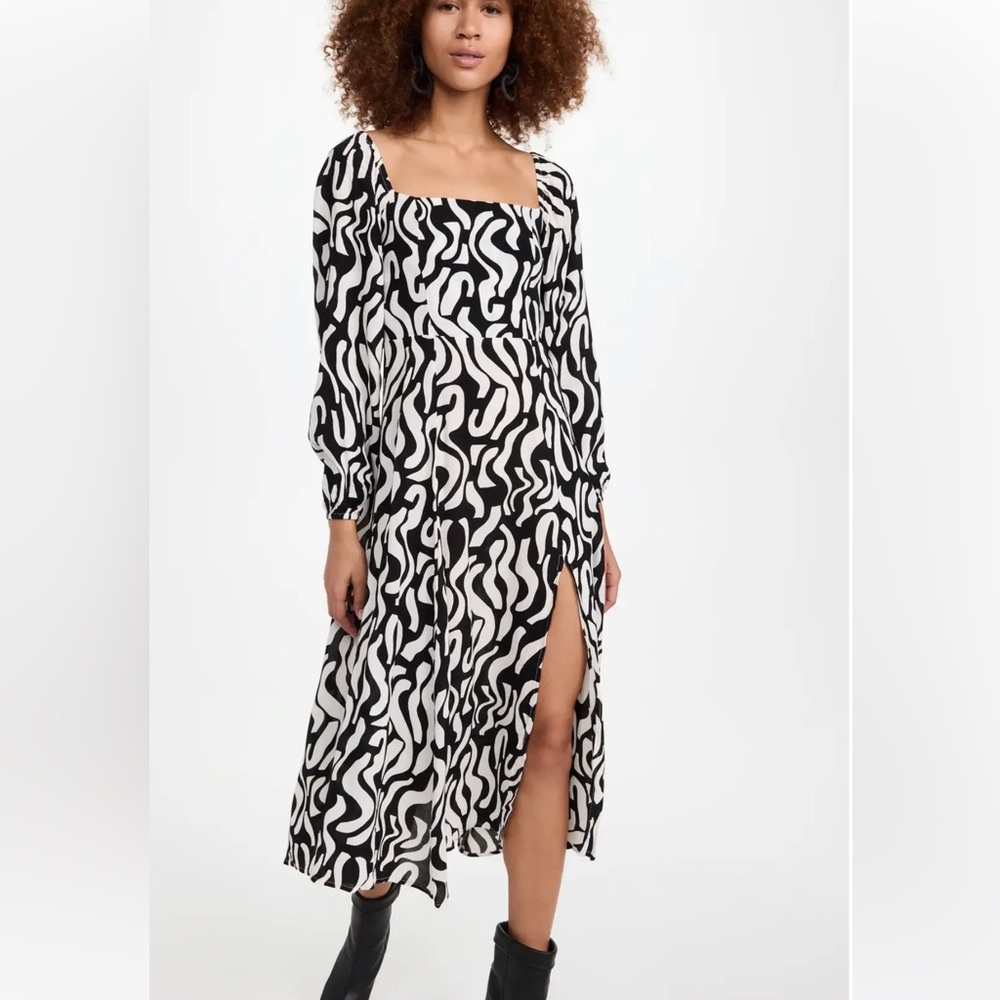 FAITHFULL THE BRAND
La Vita Midi Dress